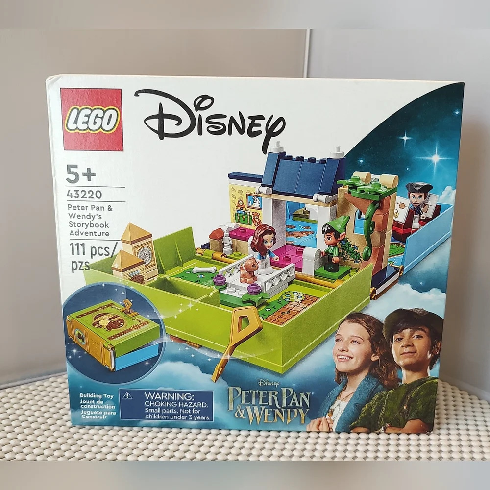 Lego Disney 43220 Peter Pan & Wendy's Storybook Adventure NWT Building Toy Set - Picture 1 of 3